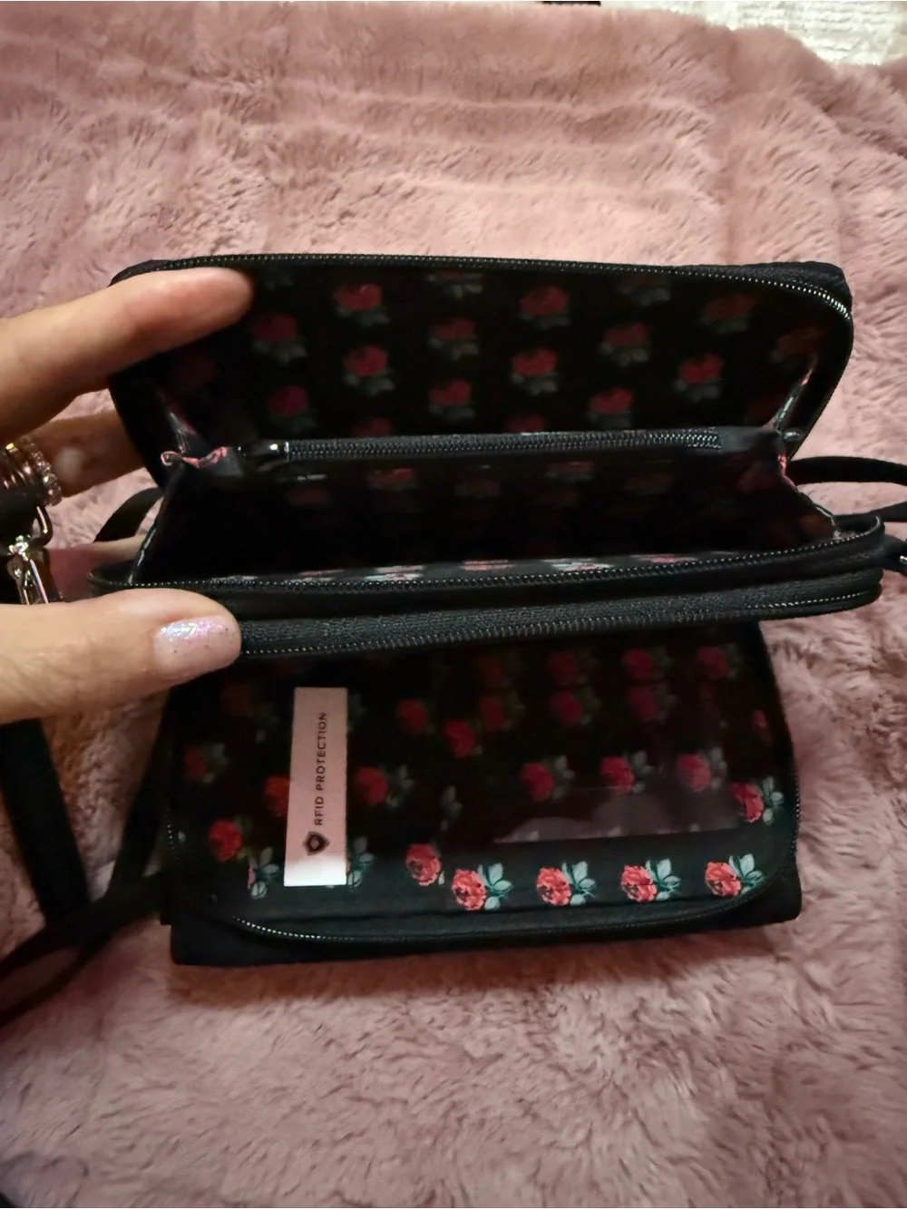 Vera Bradley Black Quilted Crossbody Wallet